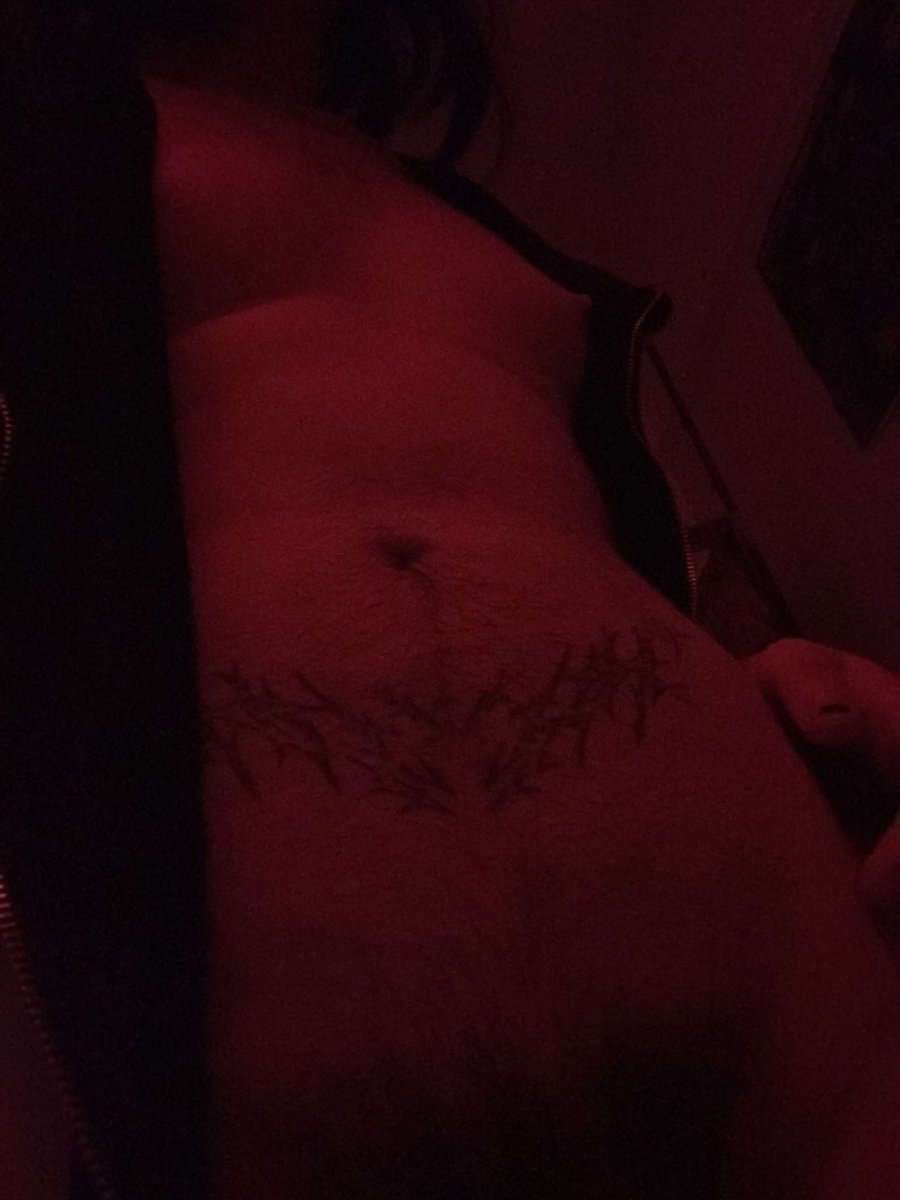 Z0mb1e_05's tweet photo. ☆ 20, they/it, transfem agender + queer

☆ asd/bpd freakazoid XP

☆ switch (+dom) verse (top++)

☆ mostly for fun + friends!

☆ hard + soft kinks

☆ dms open for moots !!

#nsfw #nsfwtwt #t4t #queer 
🖤➕🔁 4 moots! https://t.co/V0JI42vQP7