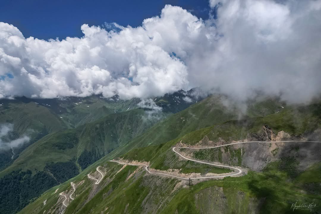 SouthCaucasus's tweet image. Abano Pass and the view from the Kakhetia side. Photography by Magdalena Konik / Magdalena Konik Photography
#ReisenInGeorgien
@kaukasusreisen