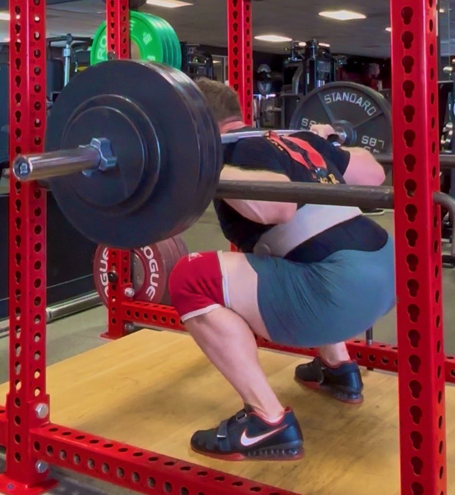 Deep Squats, Shallow Thoughts tweet media
