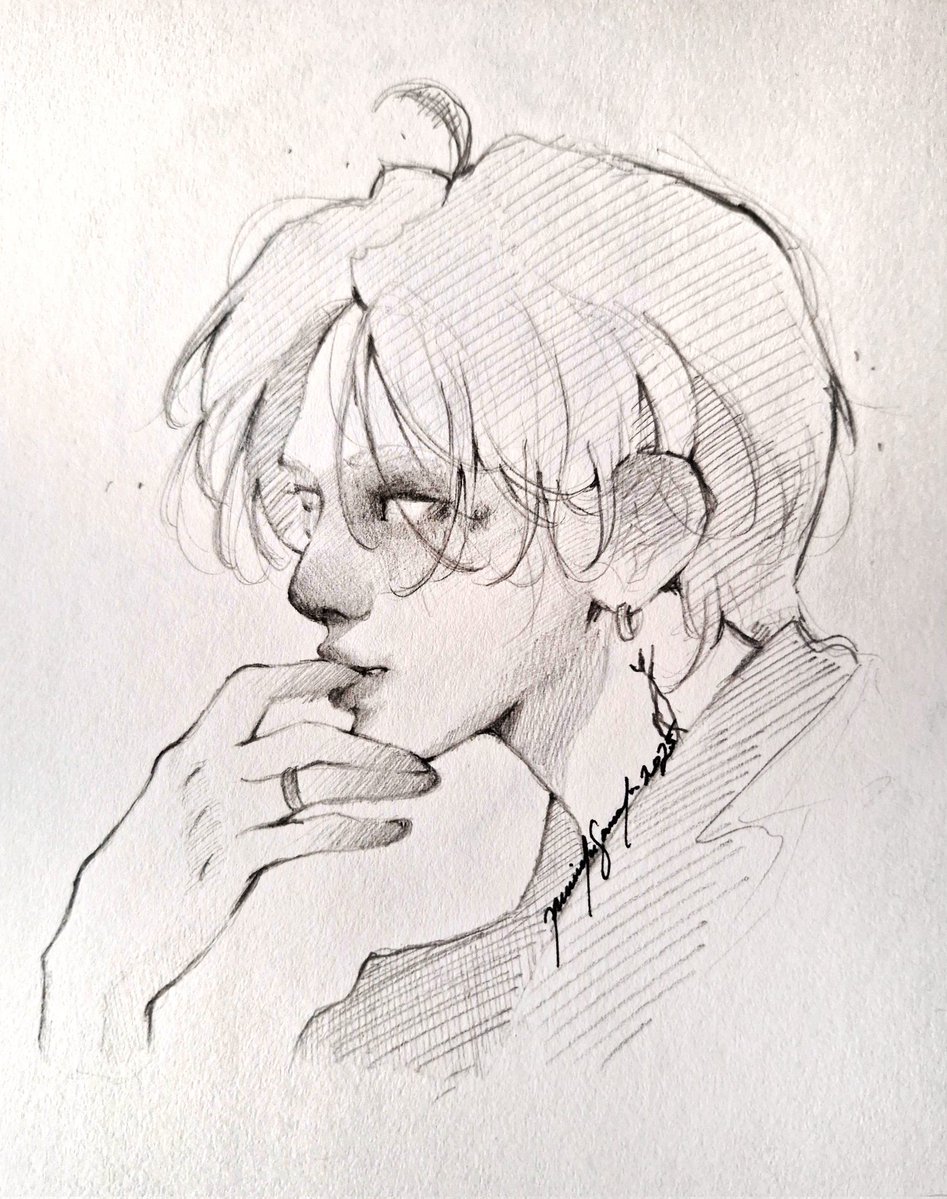 MarianaSmano's tweet image. Yeo sketch โฅ๏ธ โจ๏ธ
#yeosang #ATEEZInYourFantasy #ATEEZfanart #ATEEZWorldTour2025