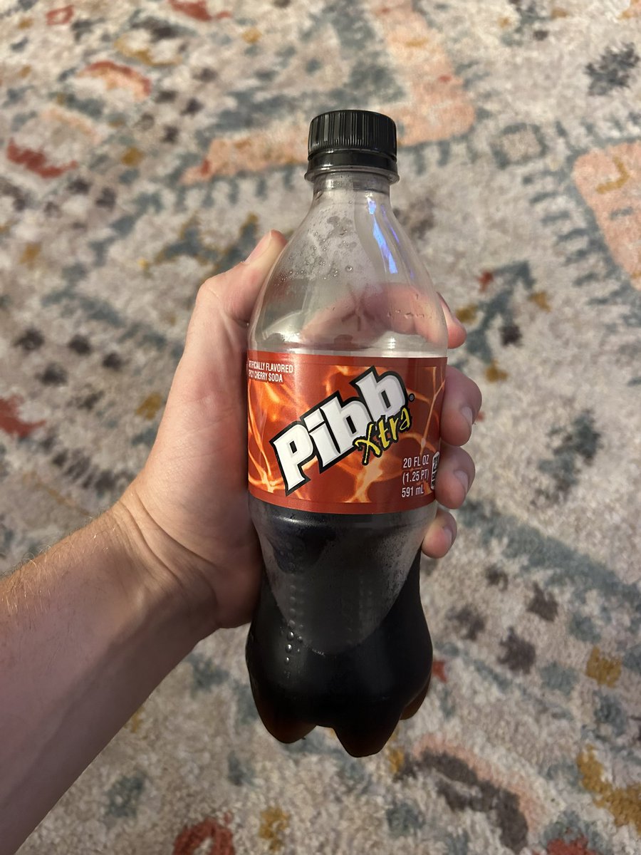 pbattle__'s tweet image. Why doesn’t anyone talk about Pibb?? Even I forget about it but it’s easily top 5