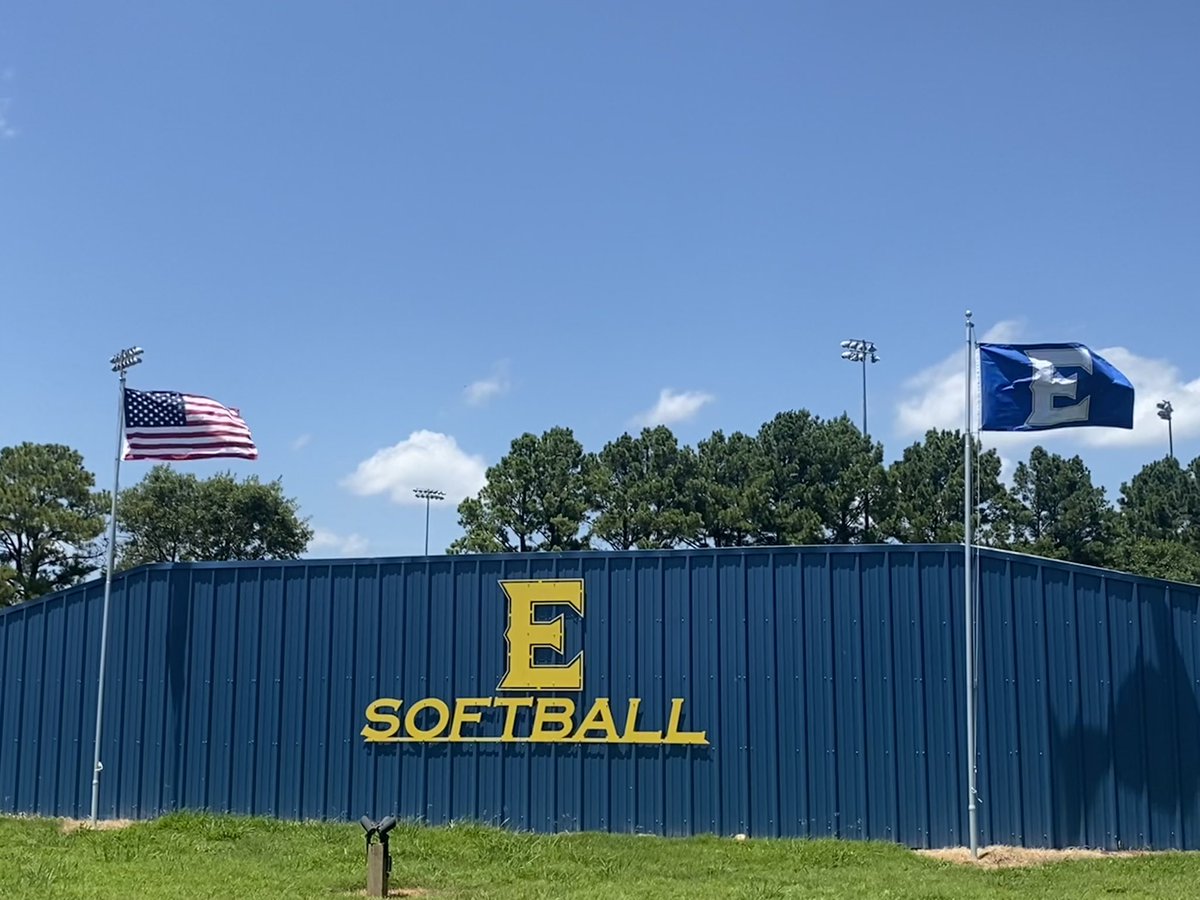 Fresh flags. Blue skies. New season loading…  💙💛 #28Days