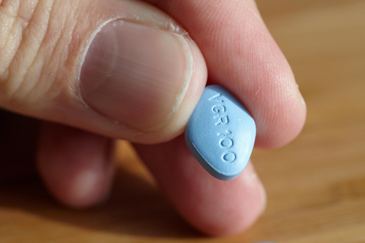 FerumiKaipa's tweet image. Does anyone know this brand of mints? They are SO tasty...