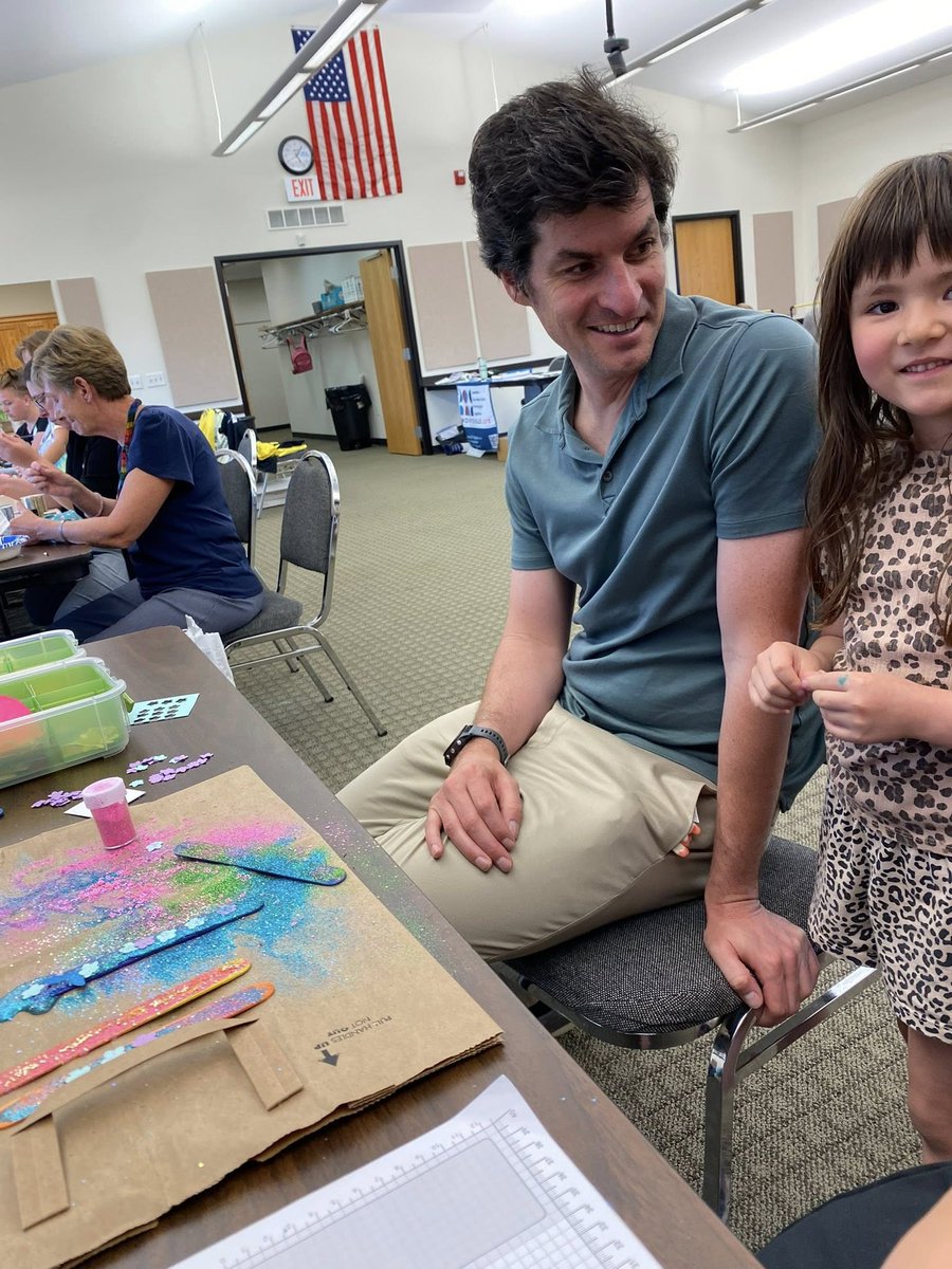 LittleCongress's tweet image. Another day, another step towards the America we deserve. Had an informative conversation with the Citizens Climate Lobby and then stopped by the Indivisible LEFT event, where Poppy painted a Pet Rock version of me. Please rate its accuracy on a scale of 1-10.