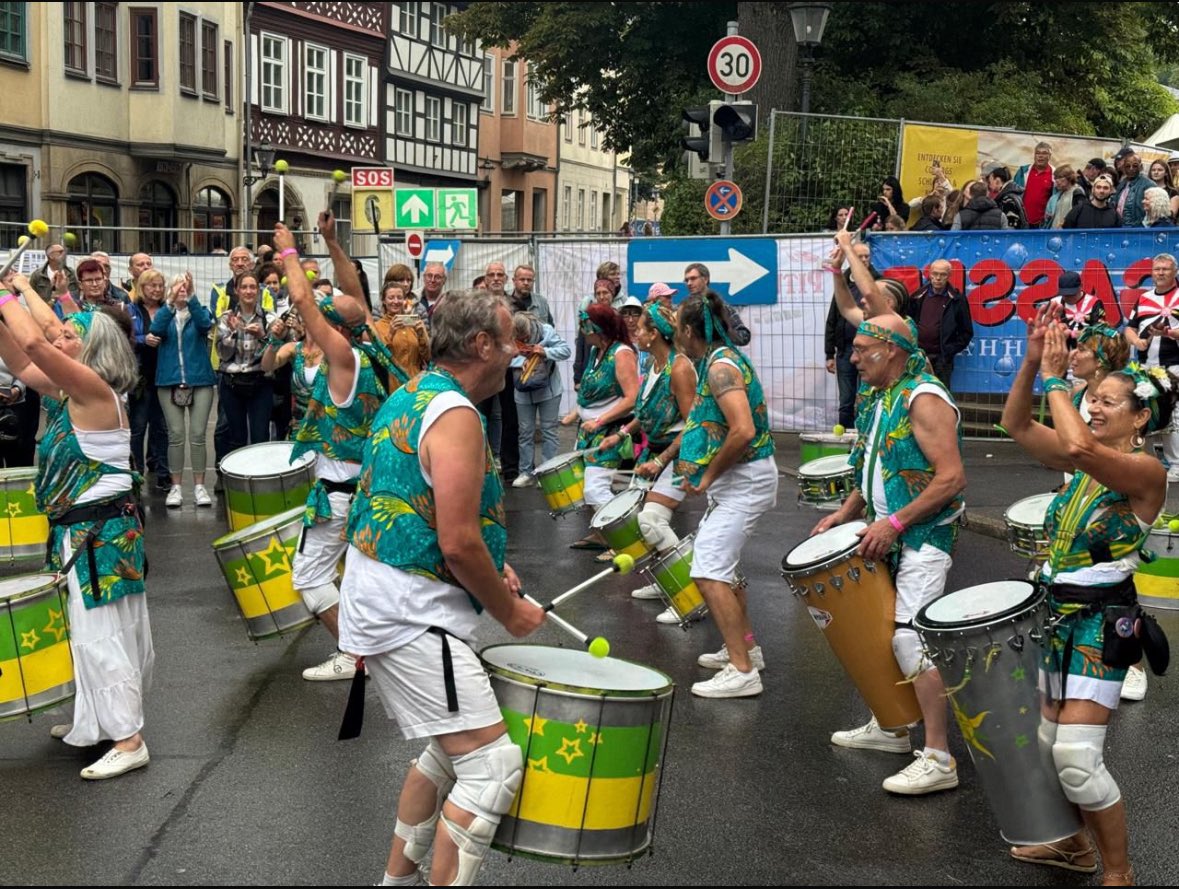 WSO_Security's tweet image. WSO presente en el Festival de Samba en Coburg, Baviera, Alemania 🇩🇪

Agradecemos profundamente la confianza depositada en WSO. ¡Nos vemos en la próxima edición en Coburg! ✨