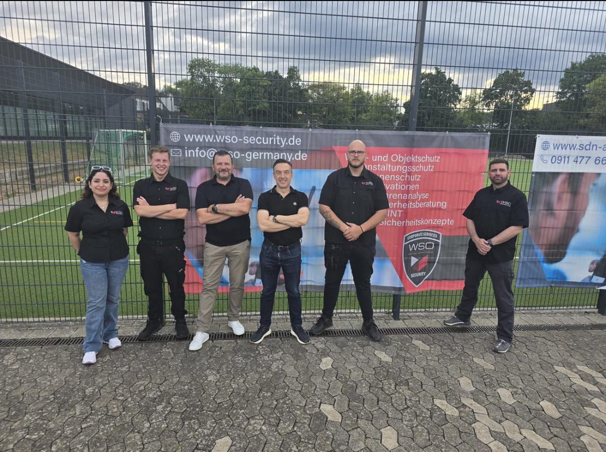 WSO_Security's tweet image. WSO presente en el Festival de Samba en Coburg, Baviera, Alemania 🇩🇪

Agradecemos profundamente la confianza depositada en WSO. ¡Nos vemos en la próxima edición en Coburg! ✨