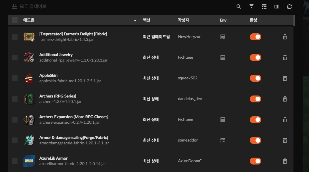 근황 올려요 마크 서버 운영 중입니다 모드 이것저것 추가하면서 지인들이랑 행복한 시간 보내고 있어요 감사합니다