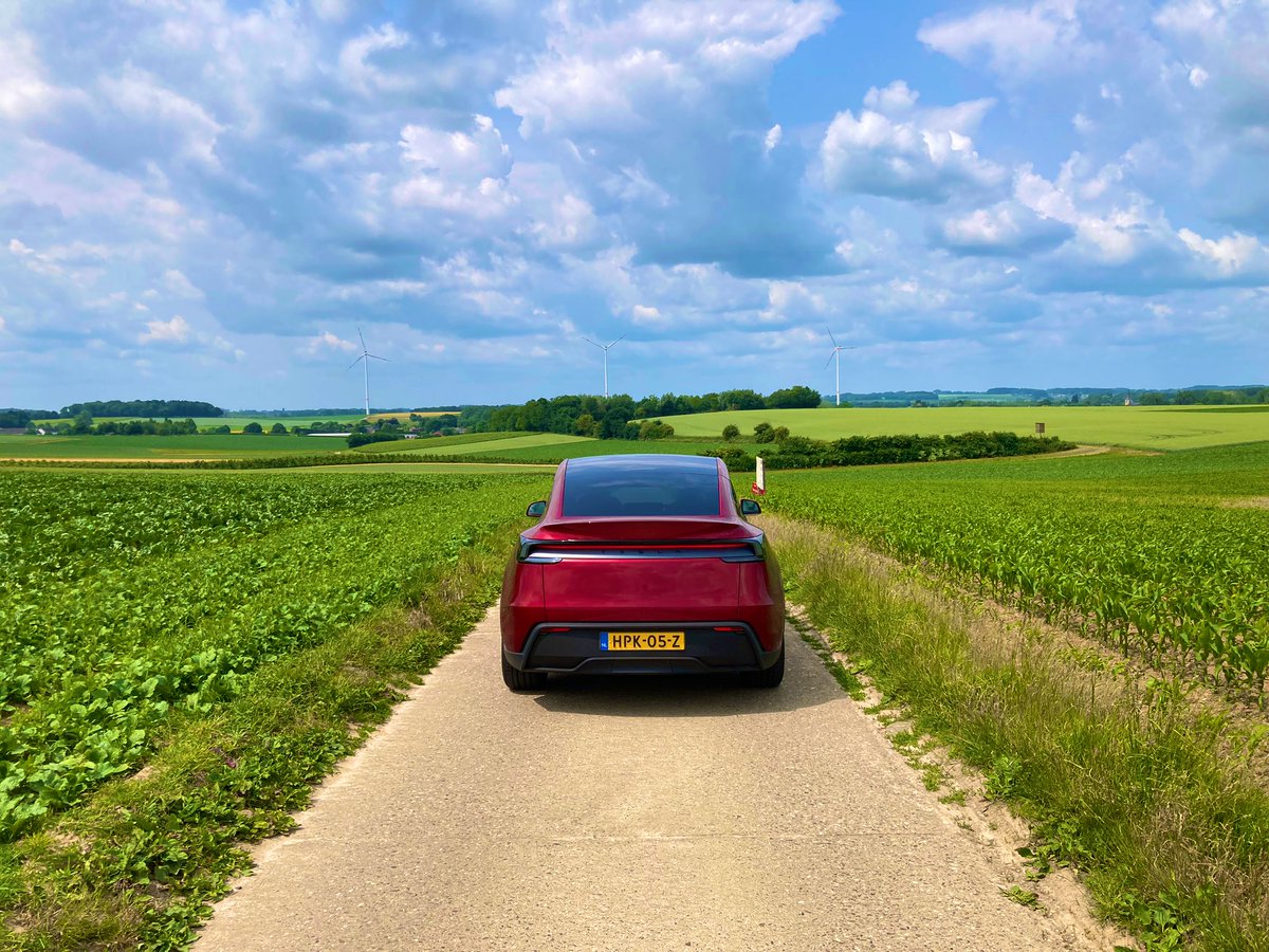 EstherRebers's tweet image. Good morning world!
Part nine hundred thirty @Tesla @teslaeurope