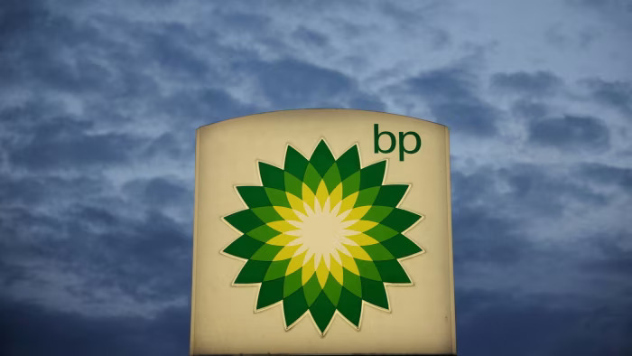 OneStopESG_'s tweet image. BP’s July 2025 sale of its 1.3 GW US onshore wind business to LS Power, valued under $2B, supports a $20B divestment plan to prioritize oil and gas. 

Read More: onestopesg.com/esg-news/bp-se…

#BPDivestment #OnshoreWind #RenewableEnergy #EnergyTransition