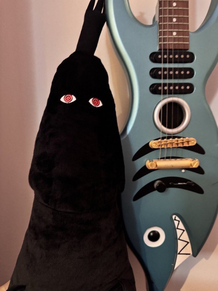 Buggy's tweet image. #ONEPIECE1155
Try to guess what Imu will be doing in the new photo of the plushie that should drop in 2 hours… 🤔