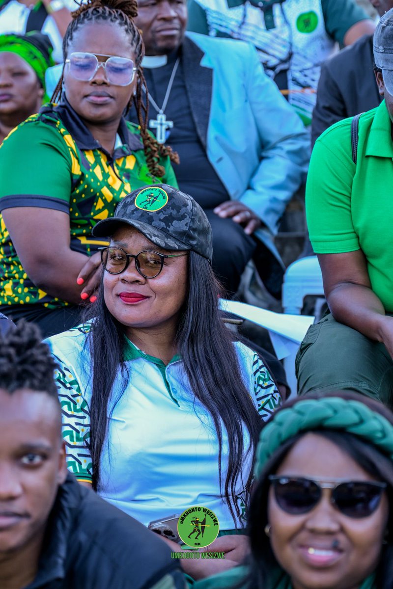 MkhontoweSizwex's tweet image. The uMkhonto weSizwe Party hosted the Syabalanda Prayer at the Manguza -Zuma Sports Ground.
The event was graced by H.E. President Zuma, the Deputy President, National Chairperson, Deputy Chairperson, Treasurer General, KZN Provincial Convenor, Youth League President and…