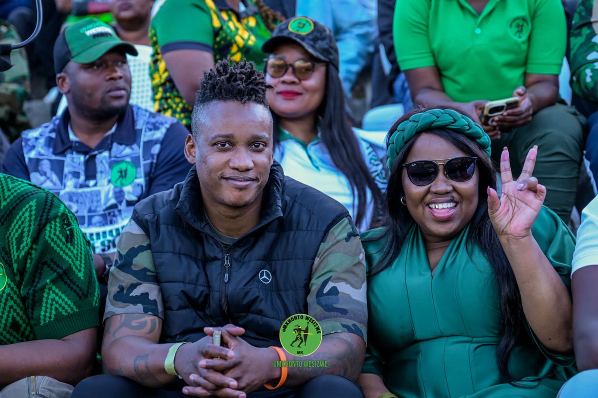 MkhontoweSizwex's tweet image. The uMkhonto weSizwe Party hosted the Syabalanda Prayer at the Manguza -Zuma Sports Ground.
The event was graced by H.E. President Zuma, the Deputy President, National Chairperson, Deputy Chairperson, Treasurer General, KZN Provincial Convenor, Youth League President and…