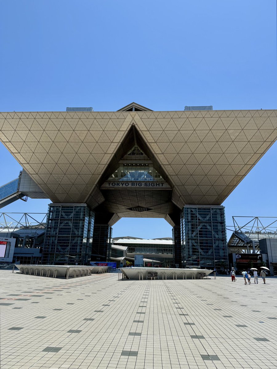 Alma_visited's tweet image. 博物ふぇすてぃばるに来ました