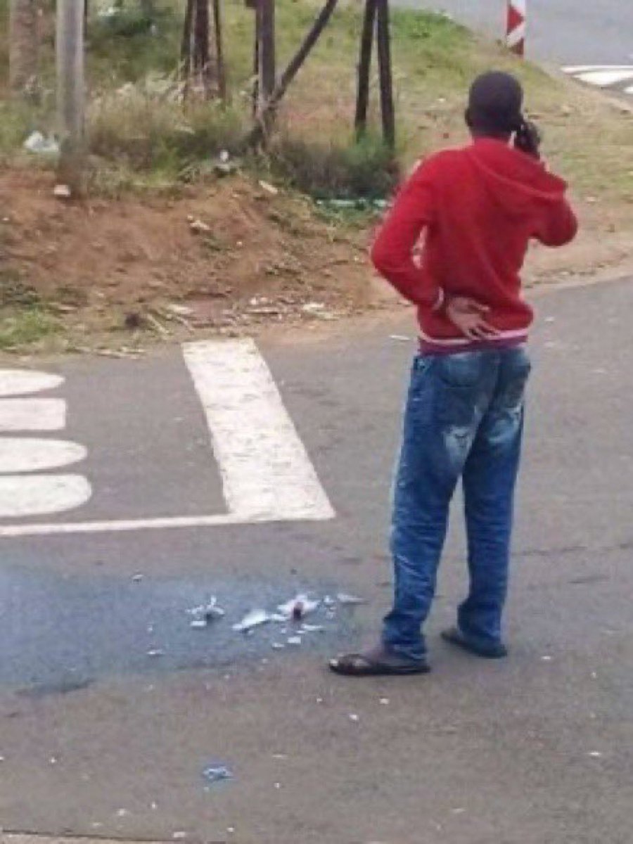 “Epa door repa den ndinawo, ndati 2 keys ndoyarasika..”