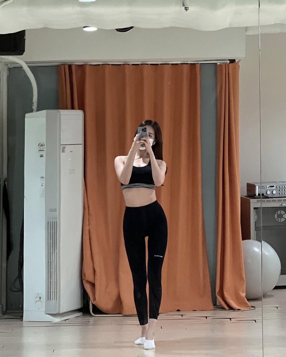 _felipeoliva's tweet image. Practicing my approach and conversation skills today. Feeling more confident with each encounter! 💪 #practicing #conversationskills #socialpractice #gettingbetter #confidencebuilding #selfimprovement #socialanxiety #skillbuilding #personalgrowth