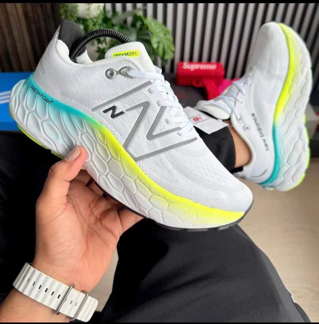Sliders_Hub's tweet image. Open for the new week! 🛍️
Prices (NGN)
Frame 1 : 37k (size 37-41)
Frame 2 : 47k (size 43-45)
Frame 3 : 70k (size 38-42)
Frame 4 : 37k (size 37-41)
Full Box Packaging! 📦
Nationwide Delivery! 🚚 🇳🇬
💬: Click link in bio to order via WhatsApp