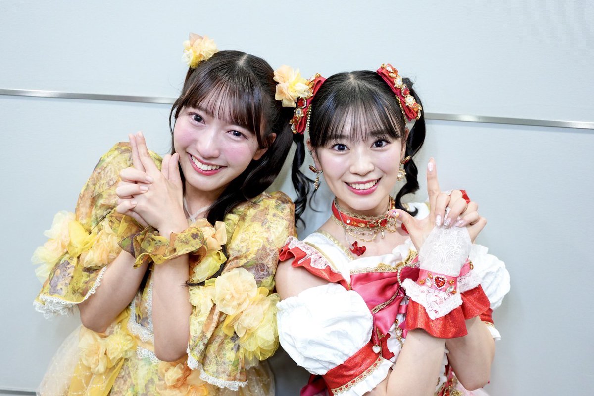 💛超最強な2ショット❤️》 超ときめき♡宣伝部 (@sendenbu_staff )の