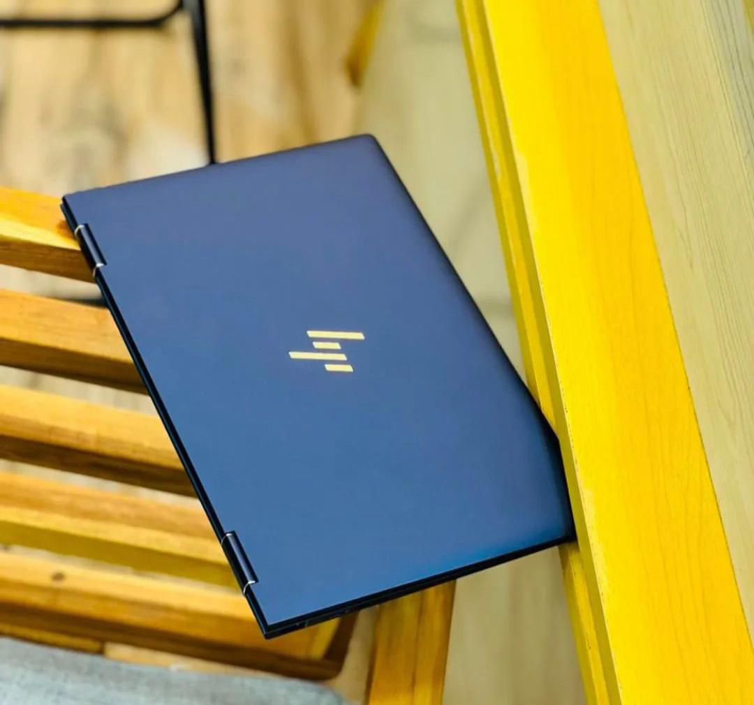 usedpointTz's tweet image. Hp Dragon🐉 Fly Mnyama🥶
Core i5✅
Ram 8GB✅
Ssd 256GB✅
1.9GHz ~ Turbo 3.0GHz✅
TouchScreen and x360’✅
Generation 8✅
Backlight keyboard✅
Kioo inches 13.3🔥
Fingerprint✅
Face recognition✅
1,100,000/=
☎️0788106694