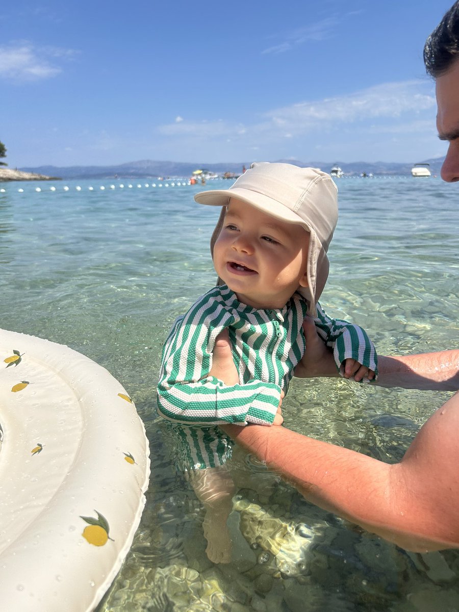 ewaklim's tweet photo. #croatia #brac https://t.co/juZsjtNWgZ