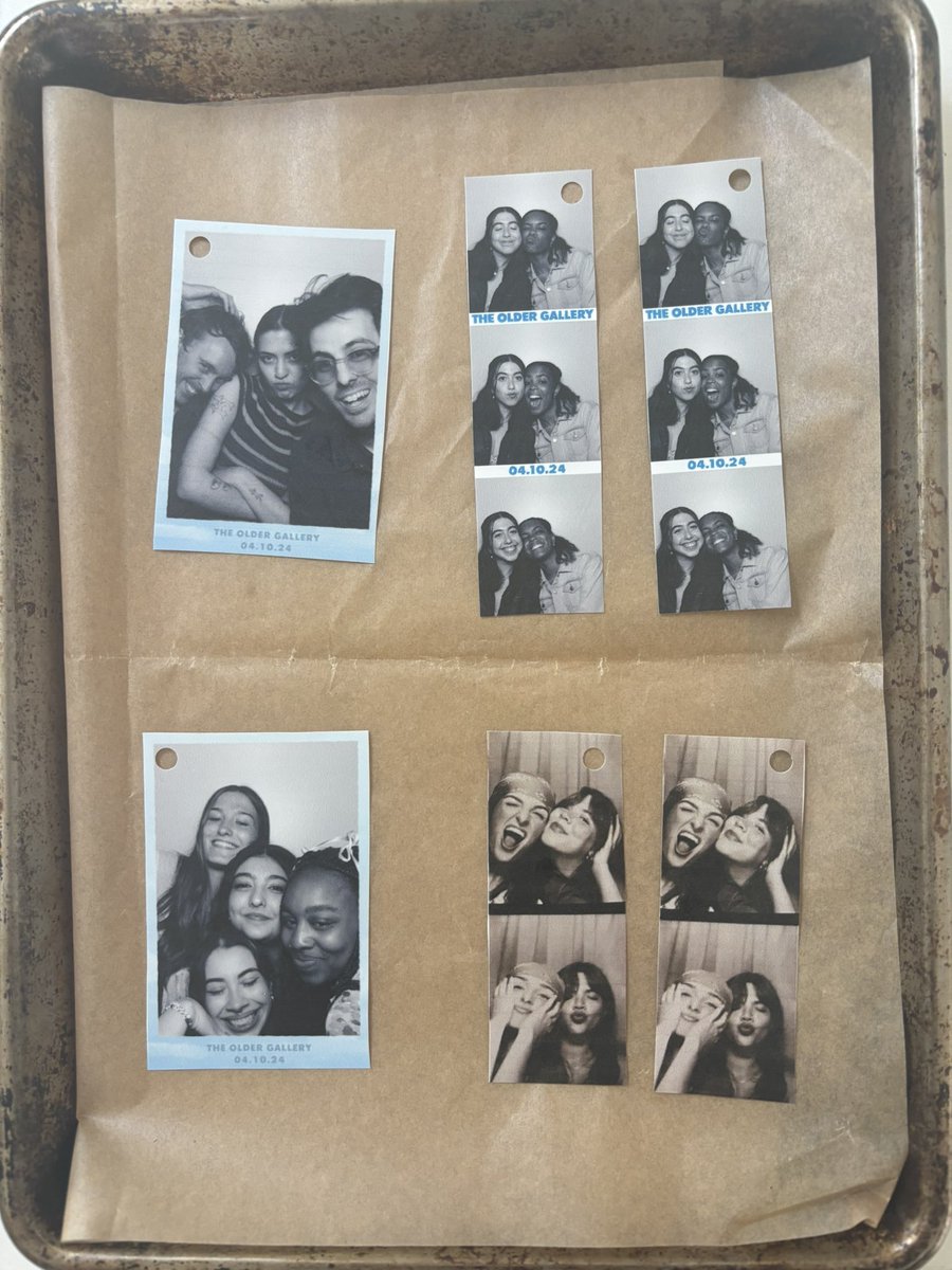 watch1ngitfall's tweet image. hi lolla and gracie la friends i think i have a little more printable shrinky dink paper and chains and such i would like to make some for oomfs so lmk if anyone wants one for #free