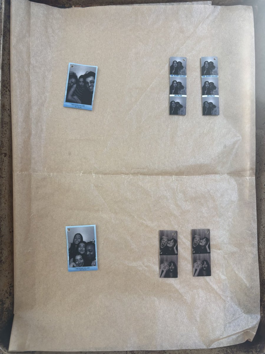watch1ngitfall's tweet image. hi lolla and gracie la friends i think i have a little more printable shrinky dink paper and chains and such i would like to make some for oomfs so lmk if anyone wants one for #free
