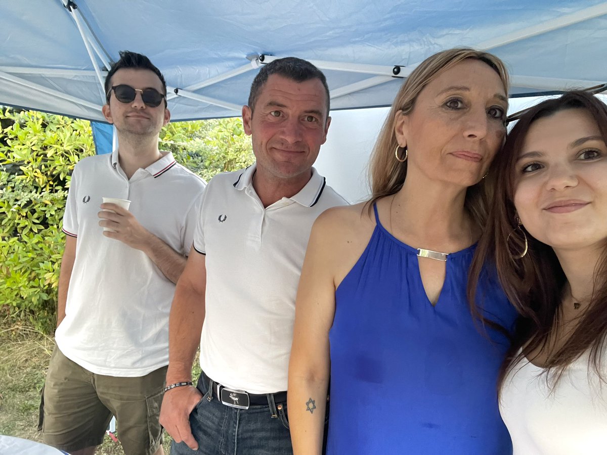 Oxana S. tweet media