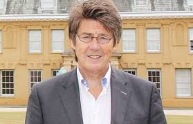 Mike Read (@mikereaduk) on Twitter photo Great <a href="/TalkingPicsTV/">Talking Pictures TV</a> weekend at <a href="/monmouthsavoy/">Monmouth Savoy</a> including the lovely Robert Powell, my old mates Noel & <a href="/realbasilbrush/">Basil Brush</a> my new mate Leigh Lawson & some of the Heritage team. Diolch un ac oll. Hyd y tro nesaf! To matters in hand..the Heritage Chart Radio Breakfast Show from 7.00am Great <a href="/TalkingPicsTV/">Talking Pictures TV</a> weekend at <a href="/monmouthsavoy/">Monmouth Savoy</a> including the lovely Robert Powell, my old mates Noel & <a href="/realbasilbrush/">Basil Brush</a> my new mate Leigh Lawson & some of the Heritage team. Diolch un ac oll. Hyd y tro nesaf! To matters in hand..the Heritage Chart Radio Breakfast Show from 7.00am