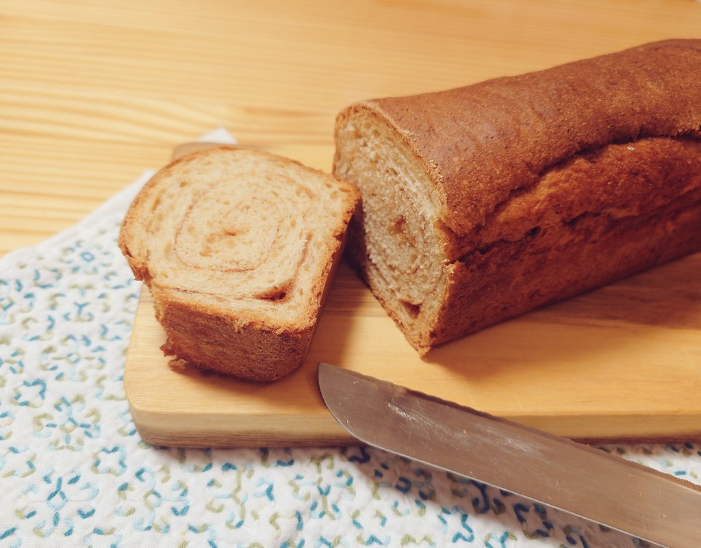 tommy_feast's tweet image. #ヒーローズフィースト より
エルフのパン
Elven bread
焼き上がりました〜🍞
#DnD #heroesfeast
#ヒーローズ・フィースト作ってみた
#料理好き #パン作り