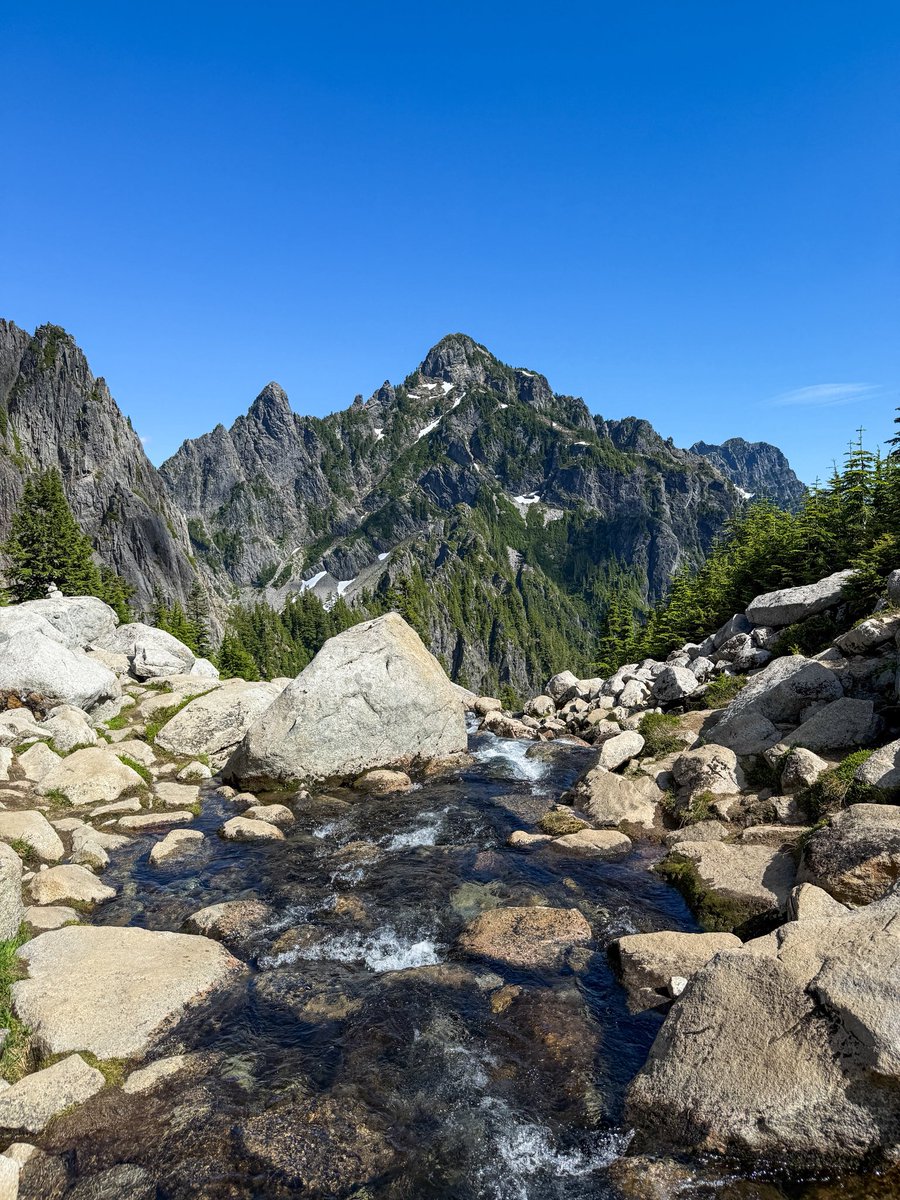 BenjiBacker's tweet image. One of the most pro-American things you can do is work to protect our nation’s incredible beauty.
