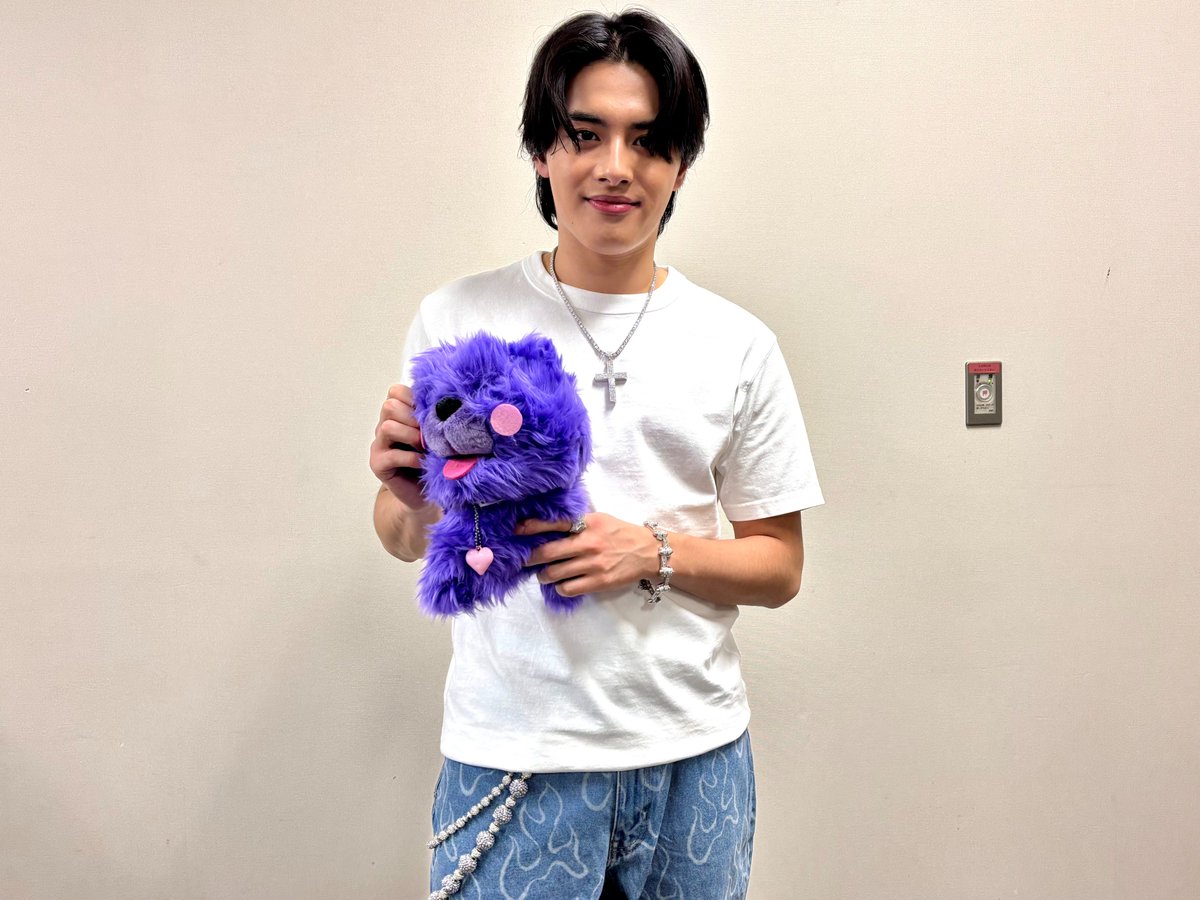 qs_mall's tweet image. 【楽屋ショット】
7月20日(日)ISSEI 2月28日発売 1st Single「Go Getter feat. AK-69」リリースイベントにお越しくださったみなさん、ありがとうございました!!
楽屋ショットをお届けします♪
#ISSEI
