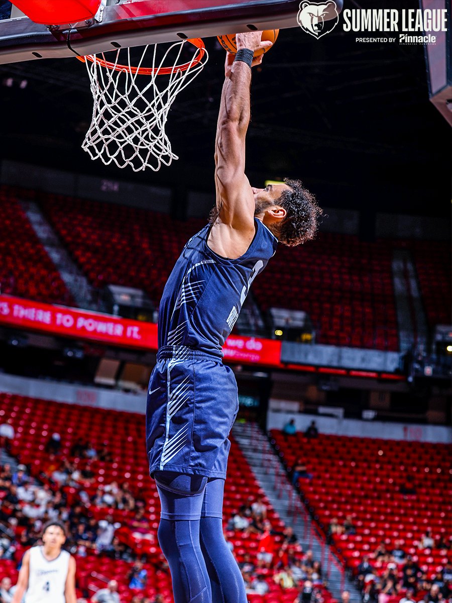 memgrizz's tweet image. Final quarter of 饾檸饾櫔饾櫌饾櫌饾櫄饾櫑 饾檱饾櫄饾櫀饾櫆饾櫔饾櫄 up next 馃惢
END Q3 | MEM 80, LAC 53