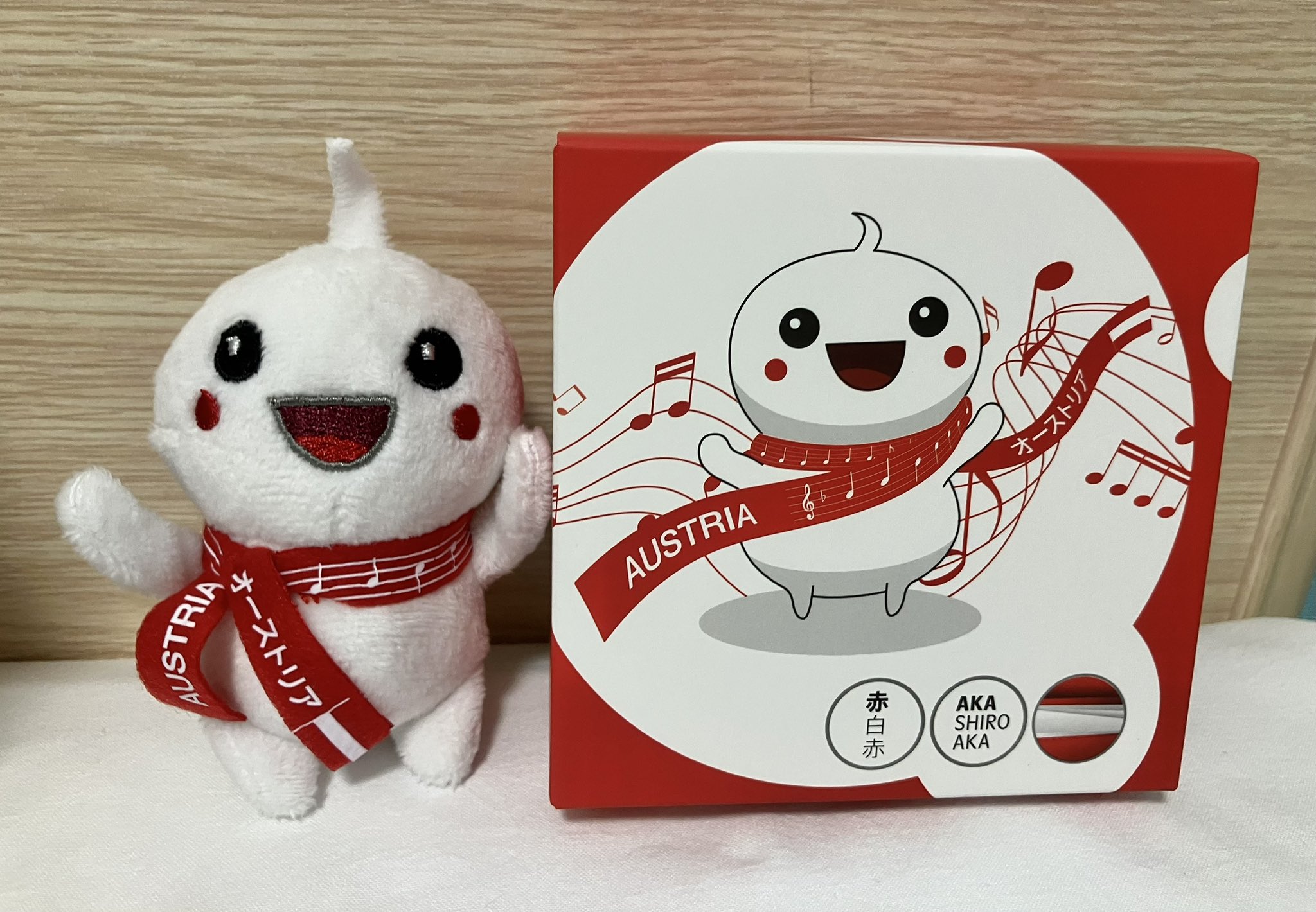 EXPO2025 大阪万博 オーストリア あかしろあか ぬいぐるみ