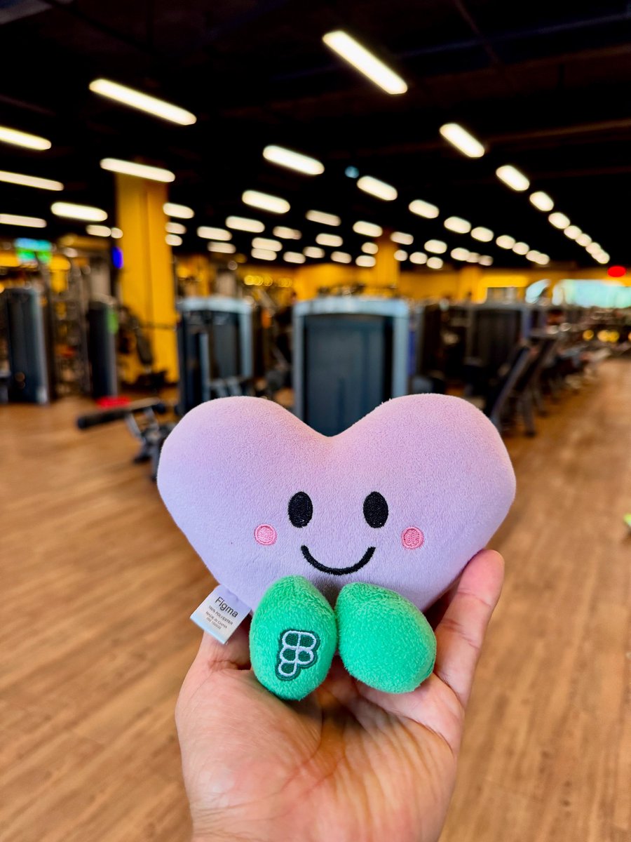 JunoJo's tweet photo. They say in Brazil: “tá pago!” 💪
Juno and I hit @SmartFitoficial early to get ready for a long Sunday ahead.
Body moved, pixels aligned, mindset set to build.
— FigPal
#TáPago #SmartFit #FigPalTravels #FigmaBrasil #DesignRoutine https://t.co/TT4TqhYuBD