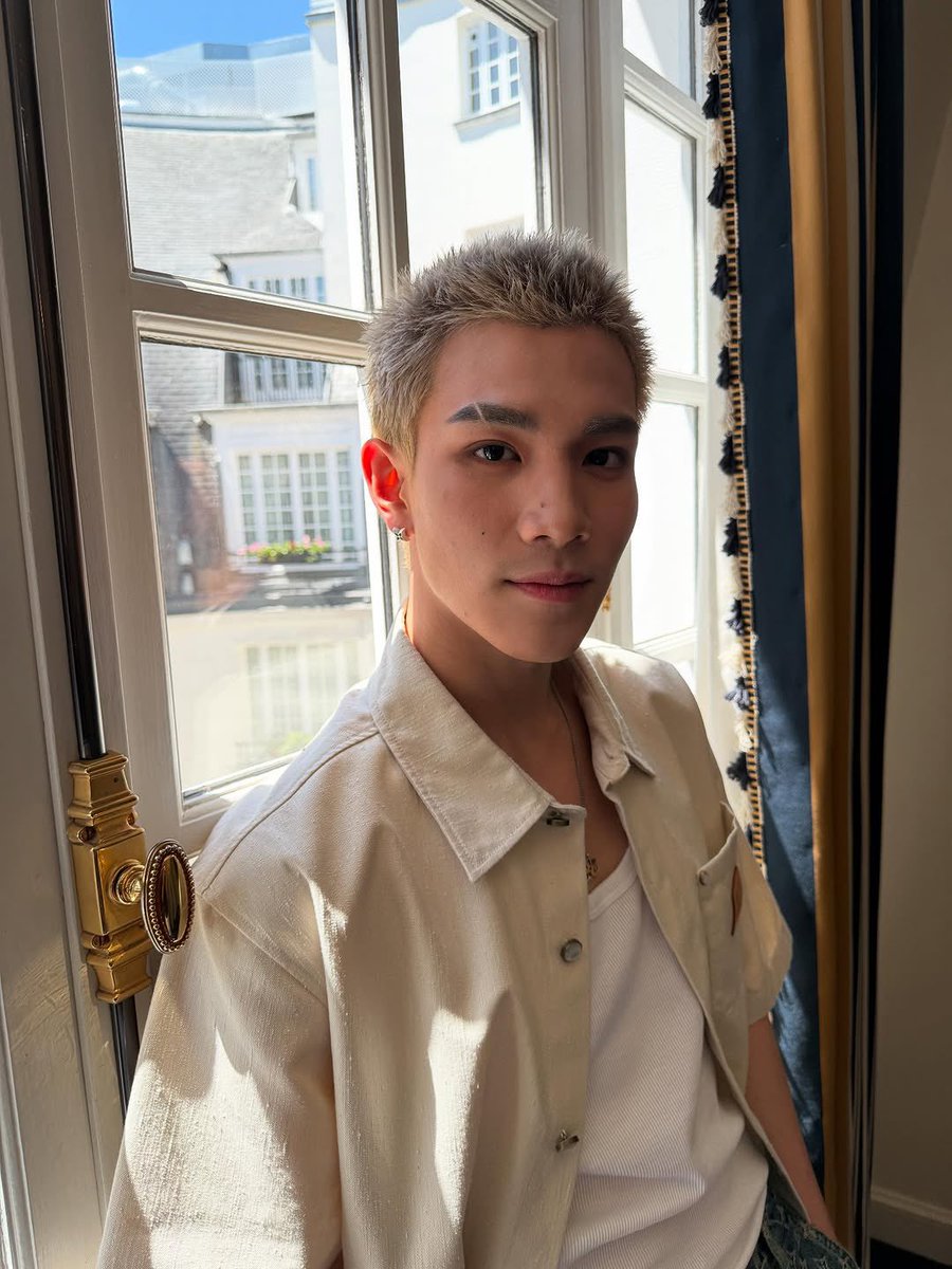 FOURTH Morning ☀️🌻☁️🫧
ขอให้วันนี้เป็นวันที่ดีของพี่โฟ้ดนะคับบบ ทำอะไรก็ขอให้ราบรื่นน๊า ขอให้เป็นอีกวันที่สดใสและมีความสุขเยอะๆเลย อย่าลืมหาของอร่อยๆกินนะคับ have a goooood monday kub! 💖🫶🏻

<a href="/tawattannn/">FOURTH</a> 🤍
#Fourthnattawat 
#โฟร์ทณัฐวรรธน์