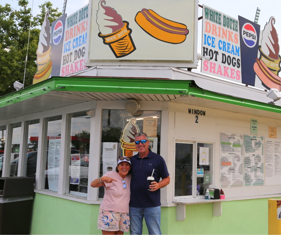 NJSenateGOP's tweet image. 🍦 Happy National Ice Cream Day!
From old-school dairy bars to roadside soft-serve stands, New Jersey knows how to do ice cream right. And, everyone knows there's nothing better than a scoop from your local spot on a hot summer day.
What’s your go-to NJ ice cream stop? 🍨👇