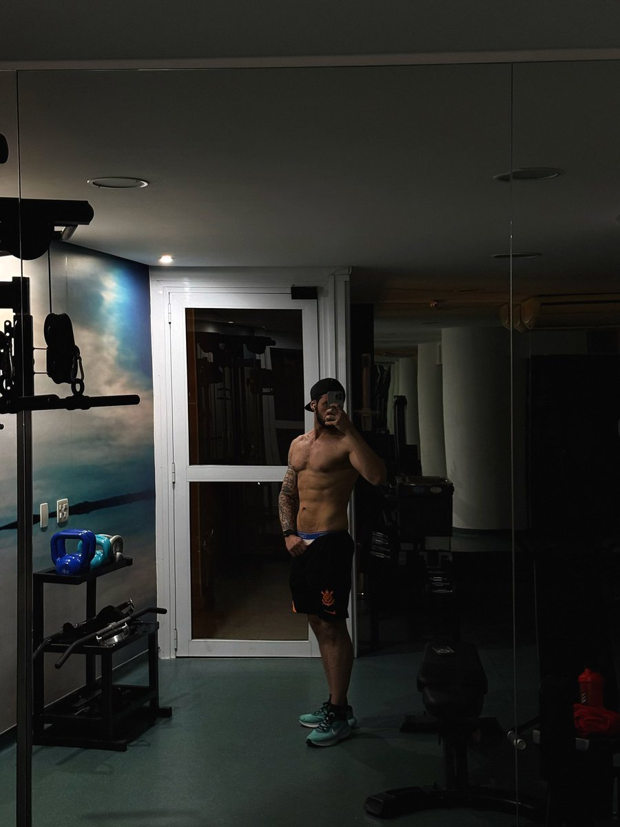 jetyfx's tweet photo. loading.. https://t.co/5azy2NtRAO