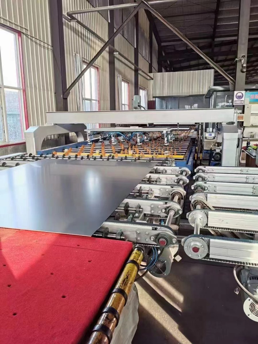 Lucy_luck_glass's tweet image. Exporting High Grade Glass &amp;amp; Mirror Color Glass Laqured Glass Color Mirror Tinted Mirror to the world 
Good Quality，fast delivery , custom size and thickness, temperable 
📞 WhatsApp/Tel: +86 17733910783
📧 Email: sales8@luckglass.com
 #ColorfulMirror #DecorativeMirror