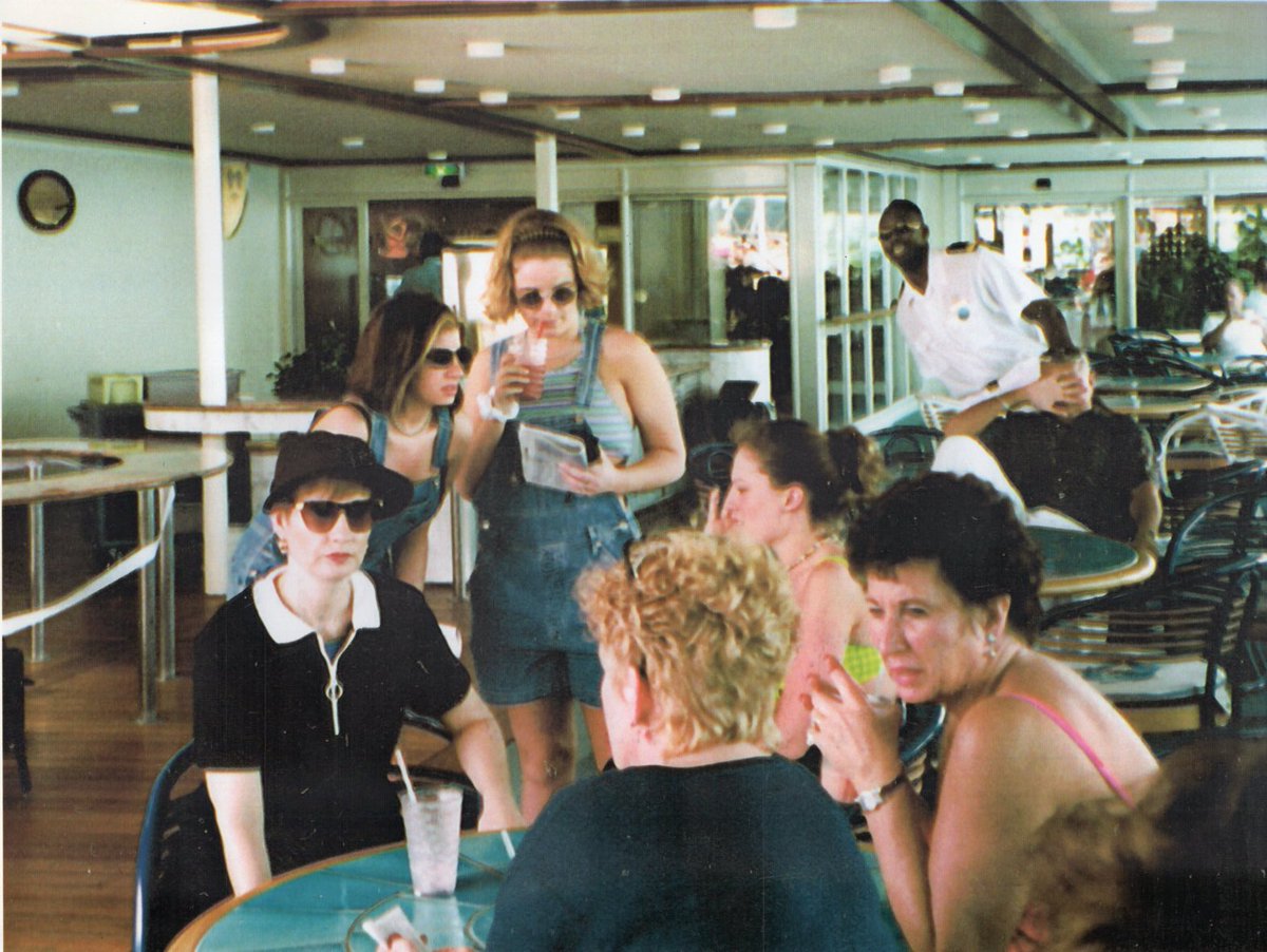 BradRad5Bradley's tweet image. After Amy disappeared, Yellow covering his face when he sees someone taking a picture in his direction. Was he eavesdropping on Crystal Robert’s and Lori Rennick (pictured standing) as they are discussing what they saw?