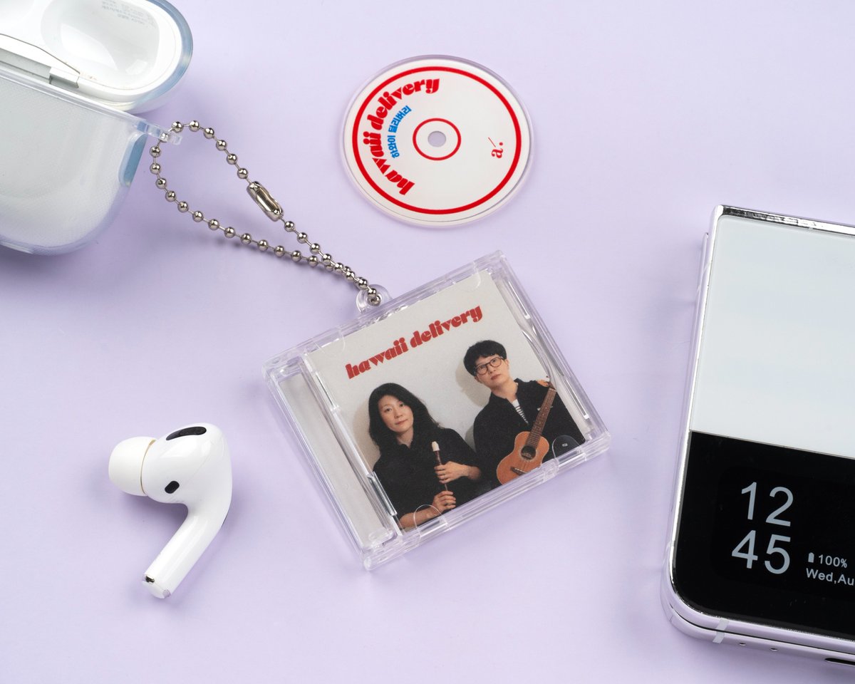 김하나 황선우의 365일 플레이리스트
여자 둘이 함께 듣고 있습니다
 <하와이 딜리버리> 예약 판매 🌴
aladin.kr/ei/CFrg0

💿 알라딘 단독 💿
⊹ 미니 CD 키링 ( NFC 기능 탑재 )

✳︎ 김하나 x 황선우 북토크 (선착순 50명)
aladin.kr/ei/CFriF