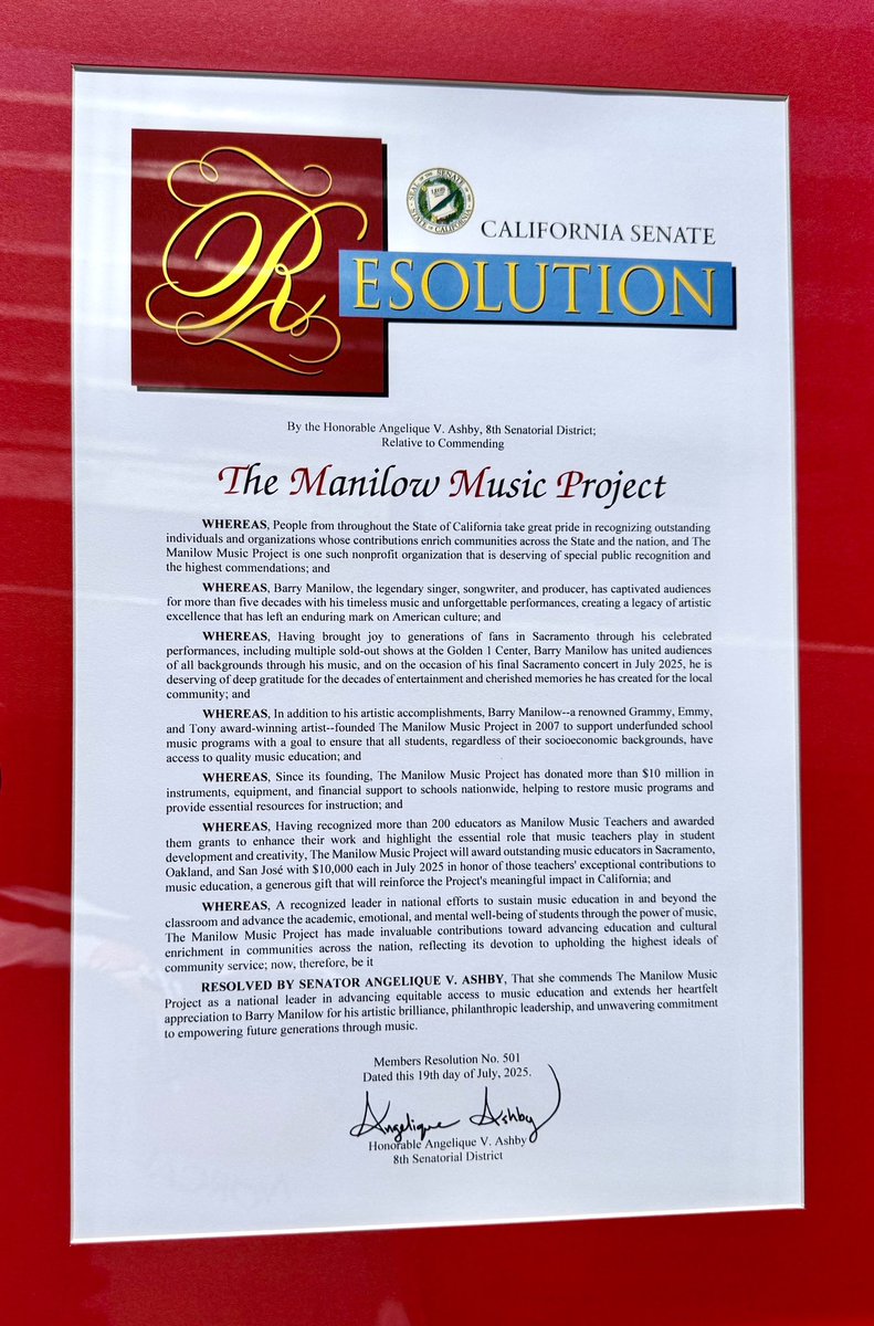 barrymanilow's tweet image. On July 19th, 2025 at MANILOW The Last Sacramento Concert, #BarryManilow was honored by Senator Ashby and the California State Senate for his years of dedication and support for music education and teachers across the country through the #ManilowMusicProject.
The resolution…