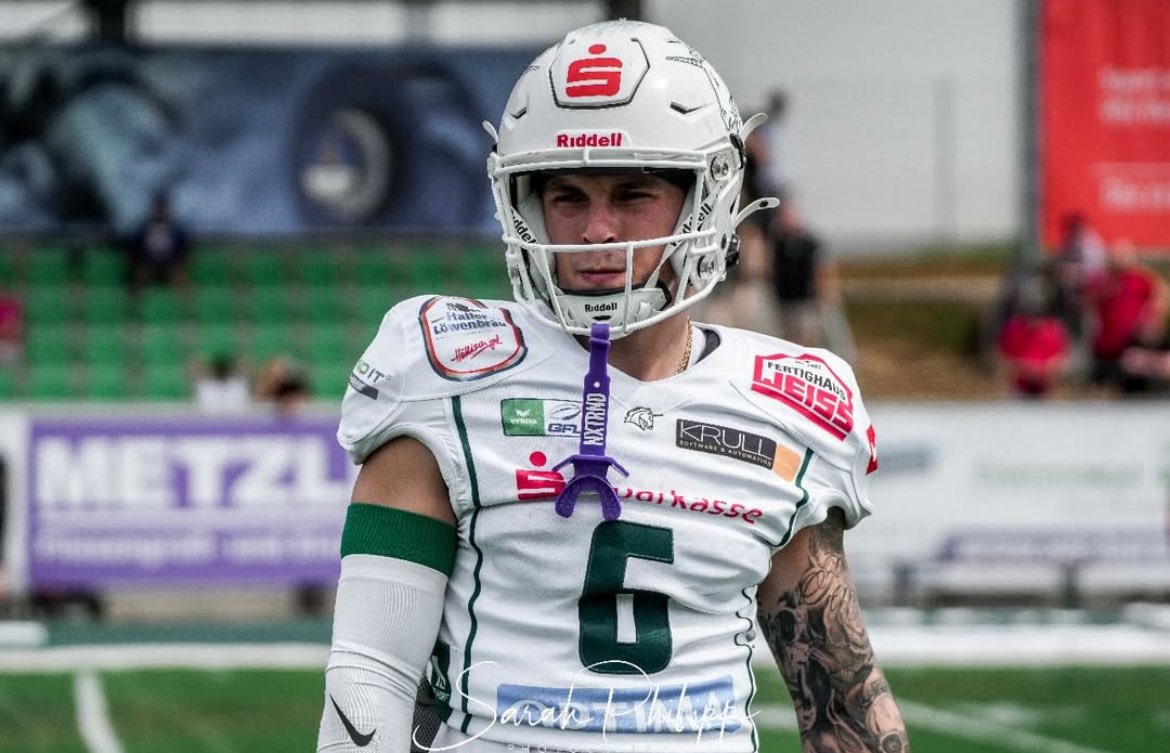 Making us proud, one game at a time. <a href="/MWSeventySeven/">Michael Washington</a> <a href="/D3FBHuddle/">In The (D3FB) Huddle</a> <a href="/D1_Rejects/">Division 1 Rejects</a> <a href="/_AustinBrock6/">AB</a>