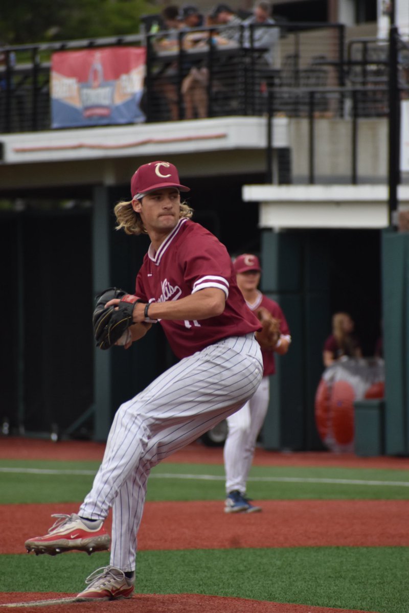 CorvKnights's tweet image. After six complete, Knights 3, Drifters 1. Starter Zach Johnson threw a stellar six innings for Corvallis.