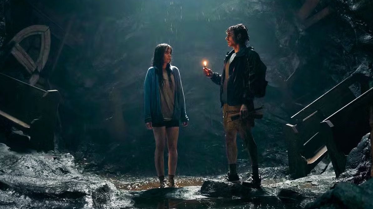 ClNEMADDlCT's tweet image. TOGETHER is a gnarly and twisted blast! An impressive directorial debut from Michael Shanks, seeping with blood, dread, and a wee bit of humor. Alison Brie and Dave Franco’s onscreen dynamic is enamoring and what unfolds is a bold statement on codependency.