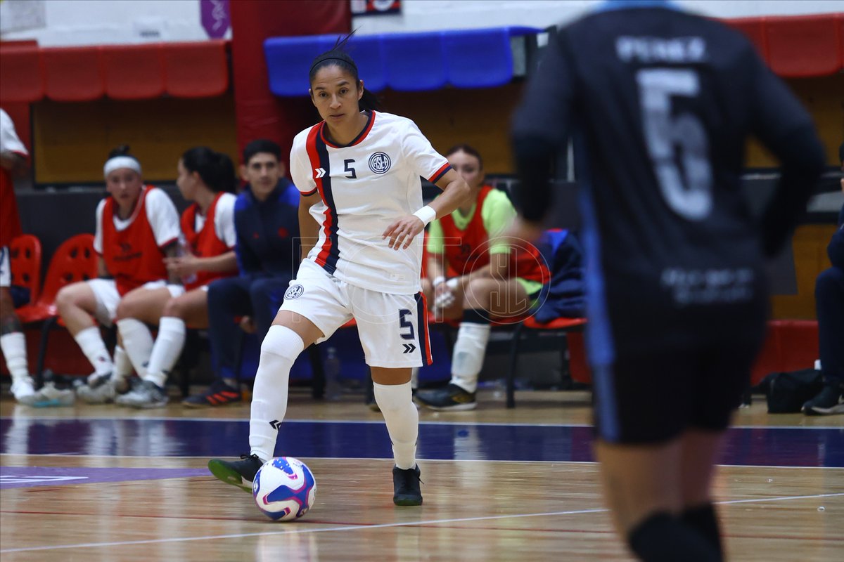 FotosSL's tweet image. Las fotos del partido de Las Santitas, San Lorenzo 0 - 4 SECLA, miralas en fb.com/FotosSL #FutsalFemenino #SanLorenzo