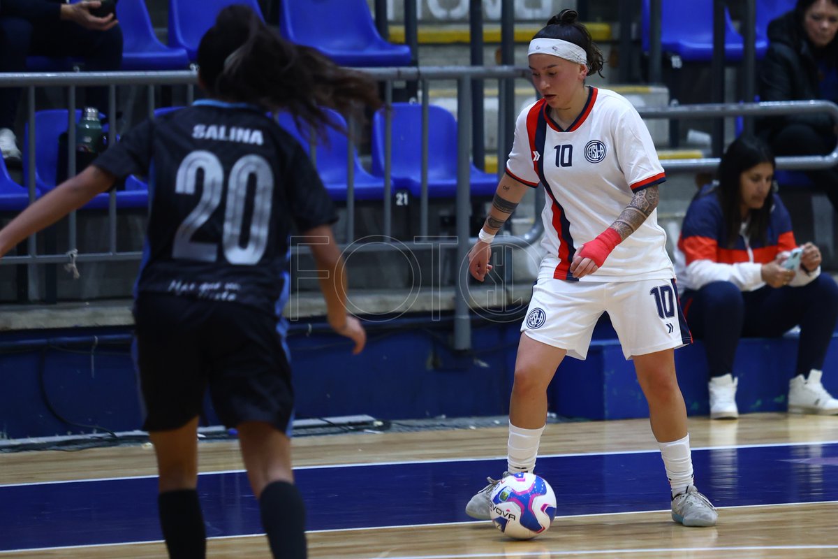 FotosSL's tweet image. Las fotos del partido de Las Santitas, San Lorenzo 0 - 4 SECLA, miralas en fb.com/FotosSL #FutsalFemenino #SanLorenzo