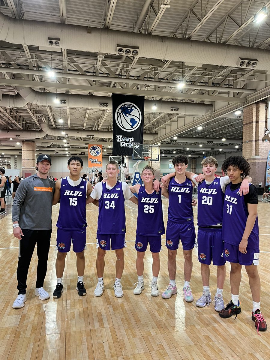 Higher Level Basketball Club | AAU (@higherlevelaau) on Twitter photo One of the toughest weekends! By Sunday, we had players injured, and numbers were low. Our <a href="/HigherLevelAAU/">Higher Level Basketball Club | AAU</a> 17U CREW finished Sunday with 6 guys. Coach Cook, former D2 standout and HL 17U coach led the guys in an outstanding fashion. One of the toughest weekends! By Sunday, we had players injured, and numbers were low. Our <a href="/HigherLevelAAU/">Higher Level Basketball Club | AAU</a> 17U CREW finished Sunday with 6 guys. Coach Cook, former D2 standout and HL 17U coach led the guys in an outstanding fashion.