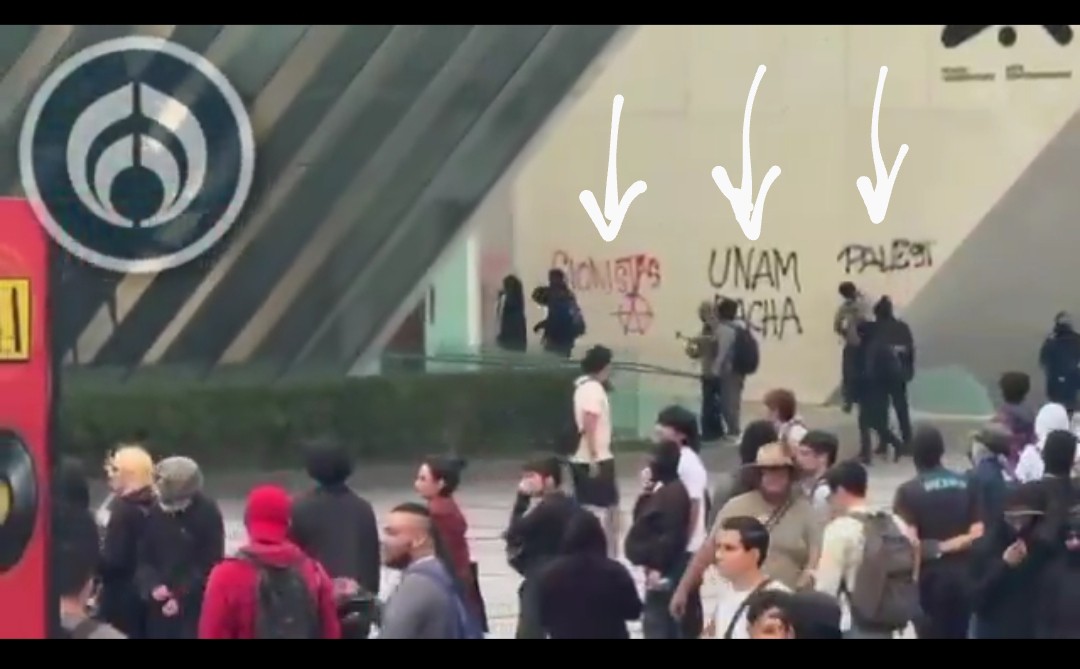 AuroraShalom_'s tweet photo. @azucenau @Radio_Formula ¿Todos esos vándalos pagan renta? ¿Y la beca del bienestar que reciben?  Es increíble que ninguna autoridad @Claudiashein  intervenga para ponerles un alto a los destrozos contra el patrimonio universitario y público.
 Y como siempre presentes los que apoyan a los palestinos... https://t.co/lFAYrX6J2l