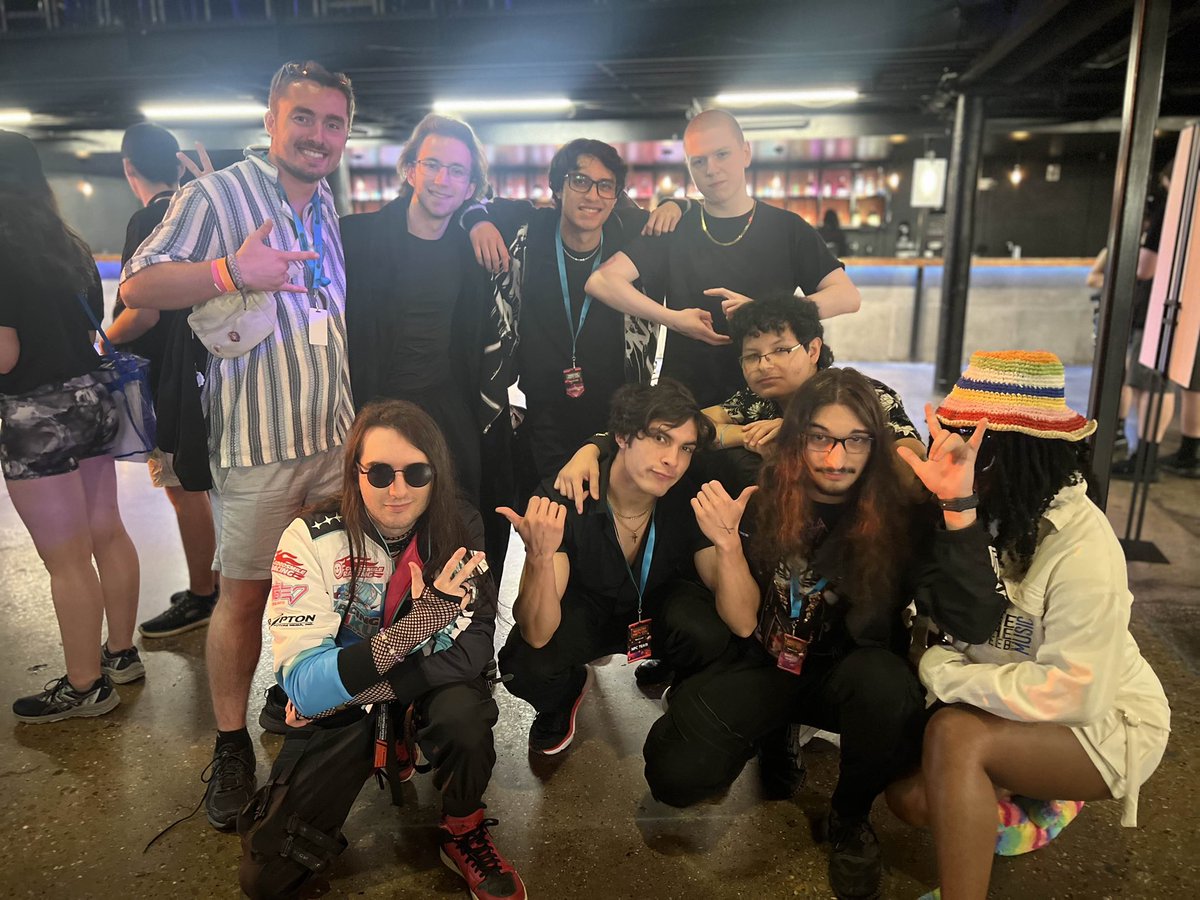 Capleb_'s tweet image. So glad I got to make so many friends and meet so many amazing people this npc, next year I’m hoping to make an even bigger splash
I’ll be posting my npc art later