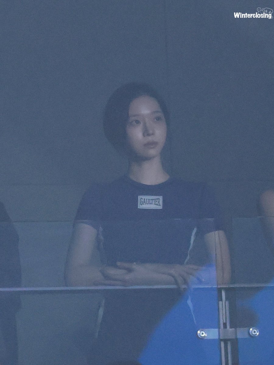 kwtclosing0101's tweet image. 250720 Twice concert
#aespa #æspa #에스파
#WINTER #윈터