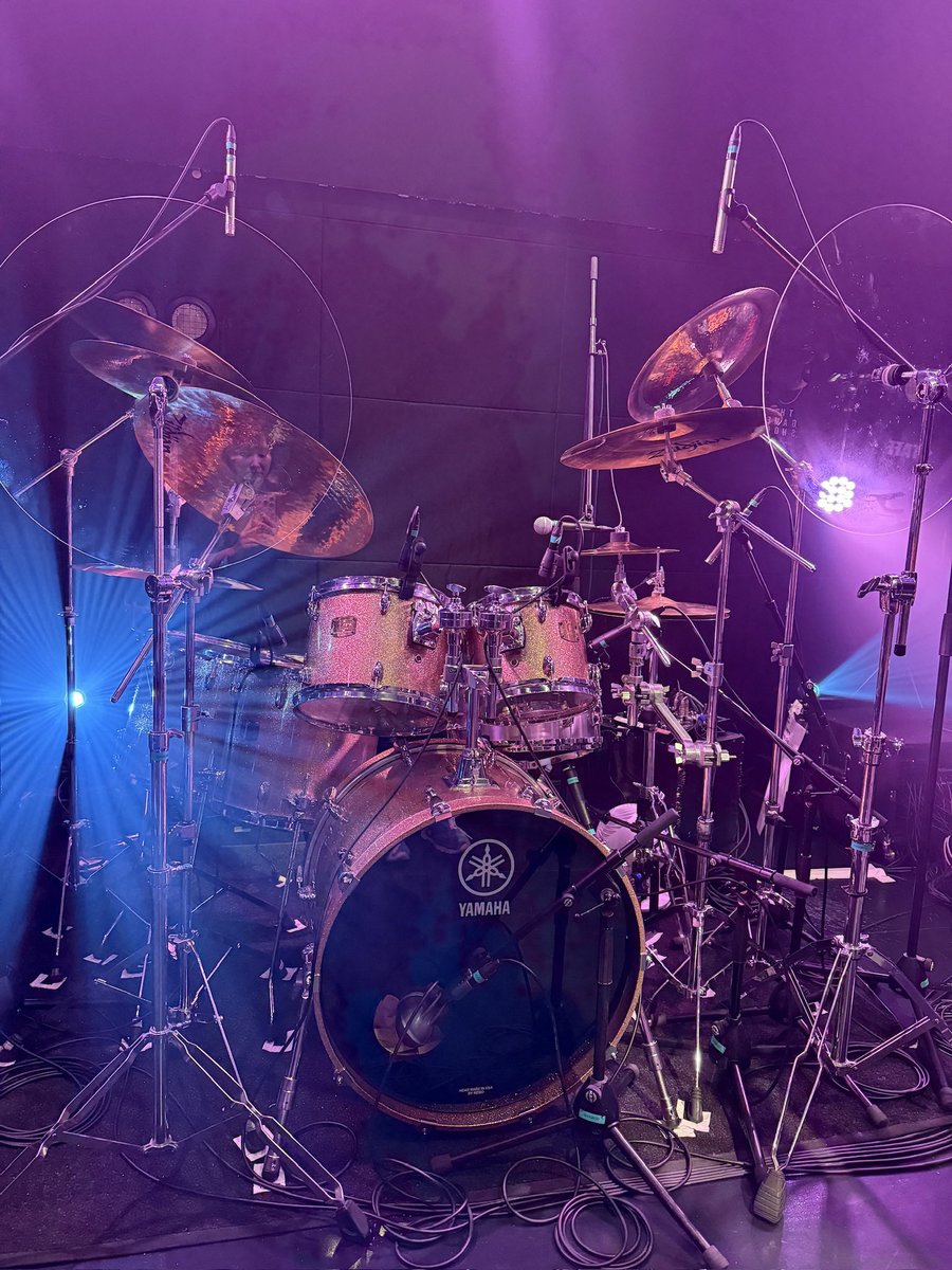 drumarin's tweet image. おはようございます☀️

本日は　#LustQueen 1stワンマンツアー
ファイナルは横浜！！🏴

わくわく！頑張りますっ
よろしくお願いします😆🥁

#レイフラ横名阪